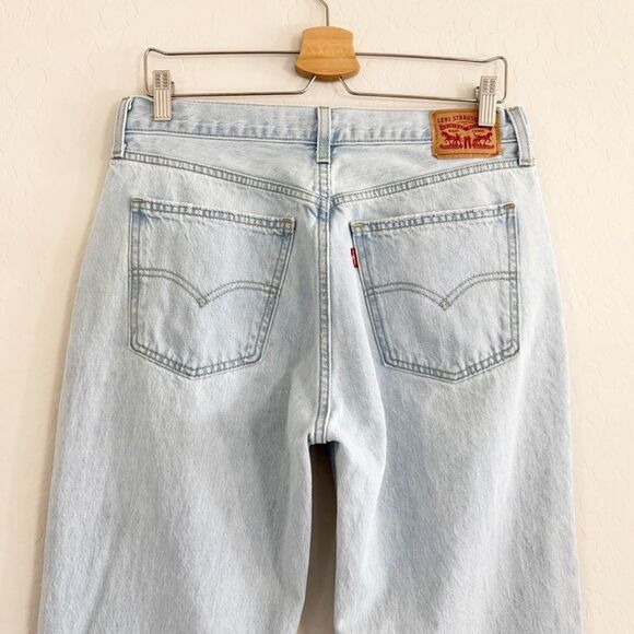 Levi's Low Pro Women's Jeans in Charlie Won Light Wash Distressed Size 29 - Picture 10 of 15